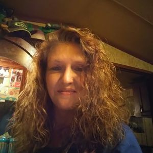 Meet your Posher, Denisa